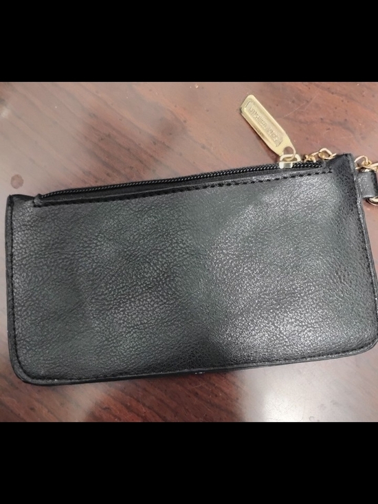 Michael Kors Handbags - Michael Kors Black Leather Change Wallaey with Gold-Tone Hardware